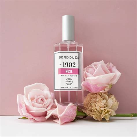 Eau de cologne Rose BERDOUES 1902 .